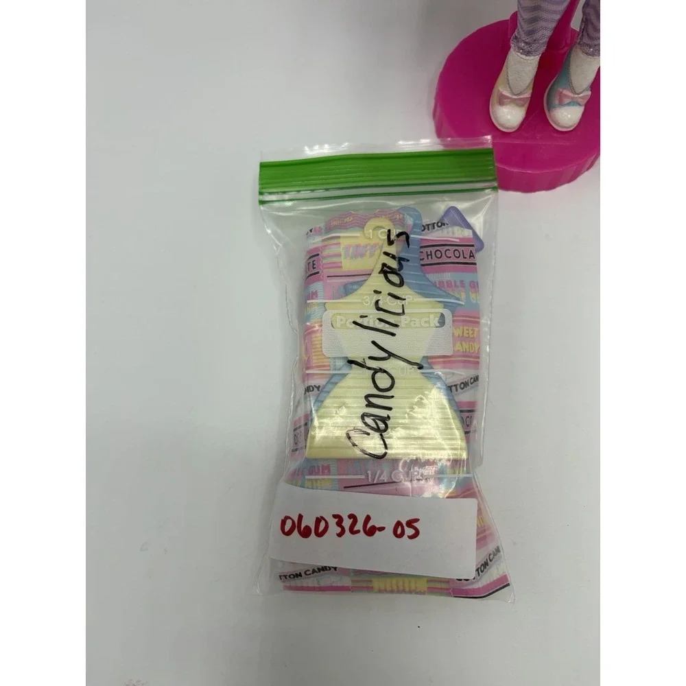 LOL Surprise OMG Doll Candylicious w/ Clothes Accessories MGA Entertainment